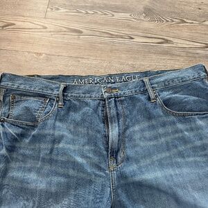 NWOT American Eagle Relaxed Jeans 44 x 32 Soft denim No frays